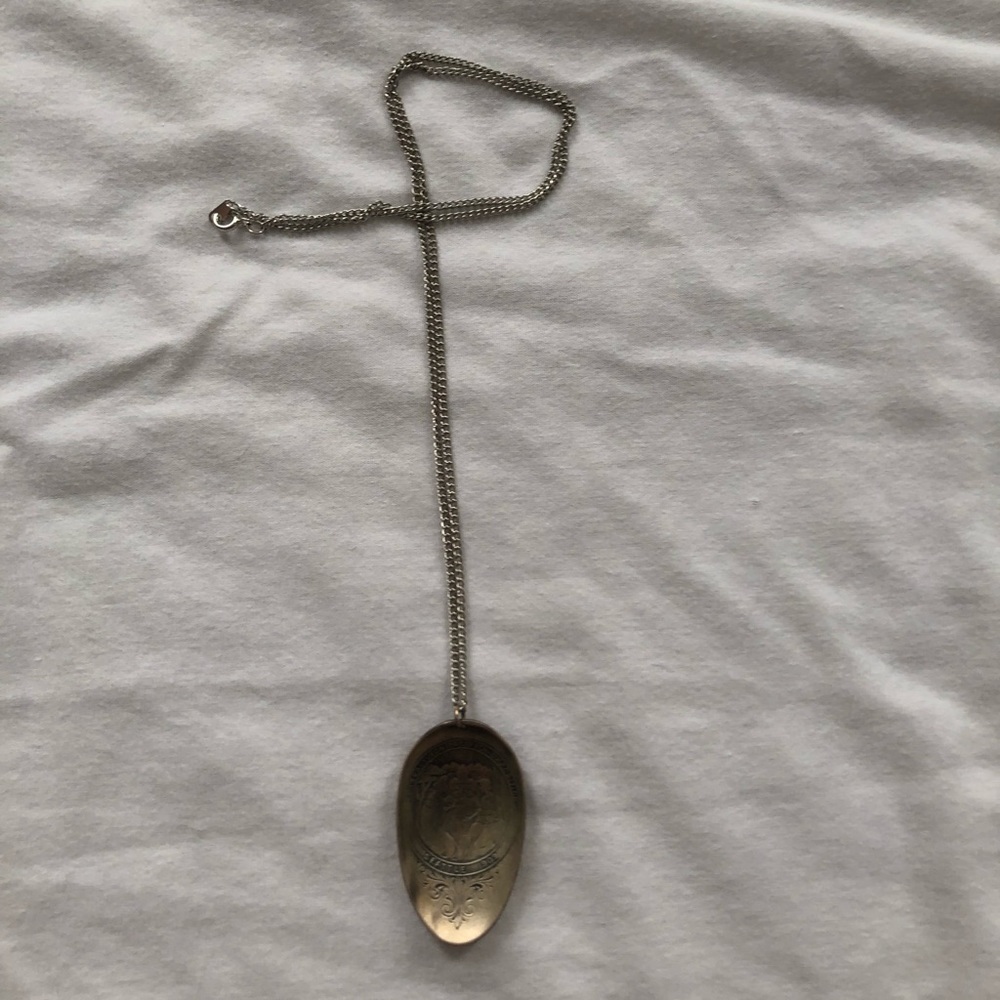 Spoon Necklace - Picture 2 of 4